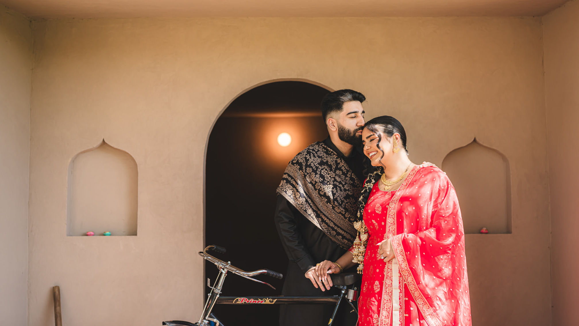 Pranil & Aishwarya - Punjabi & Gujurati Love Story